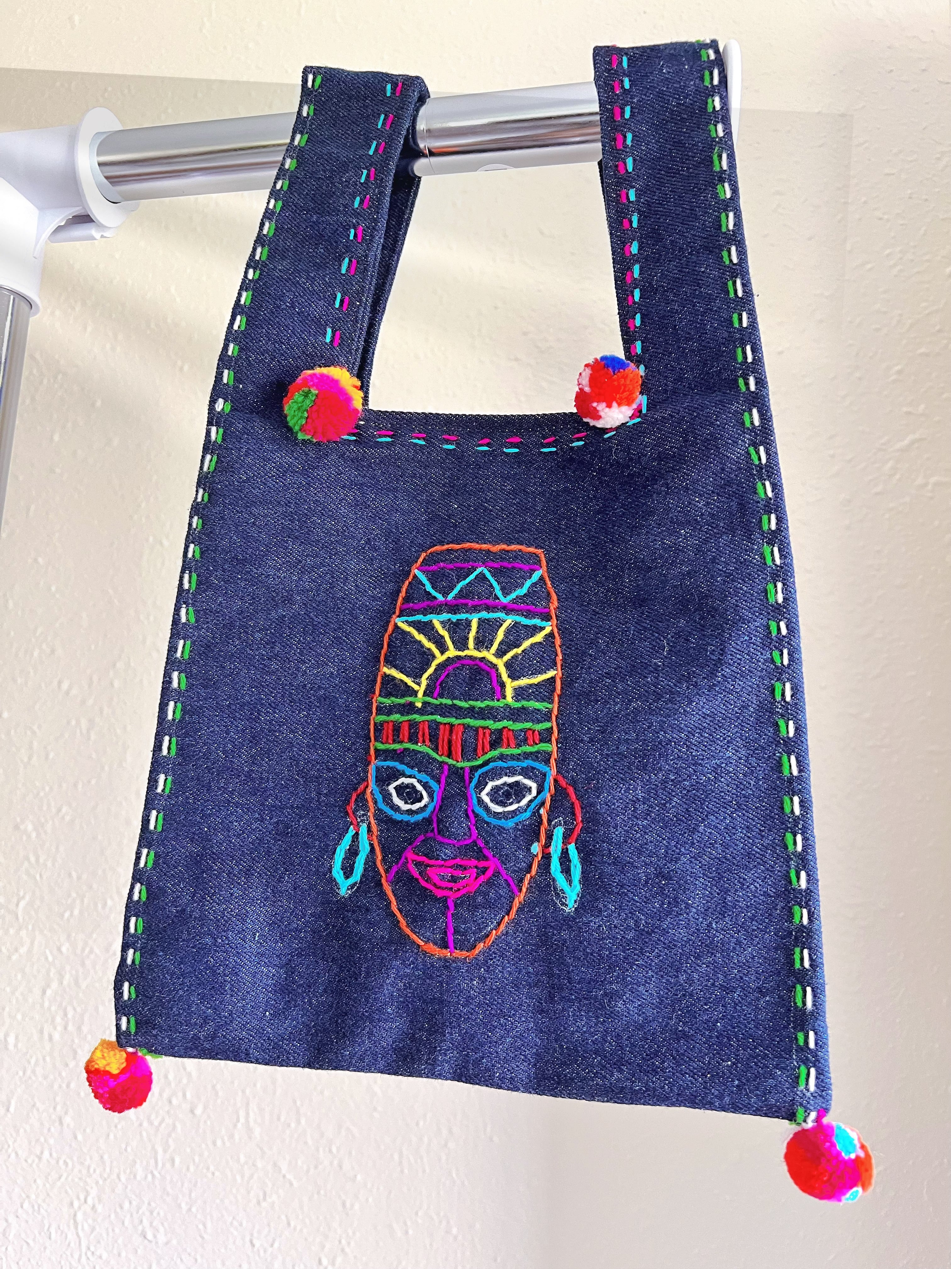 Handmade bag | Small Wristbag | Hand Stitching | Single shoulder bag | Bento bag