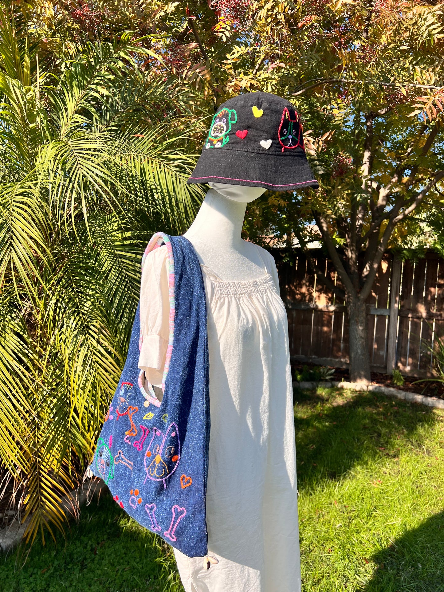 Handmade bag | Small Wristbag | Hand Stitching | Single shoulder bag | Bento bag