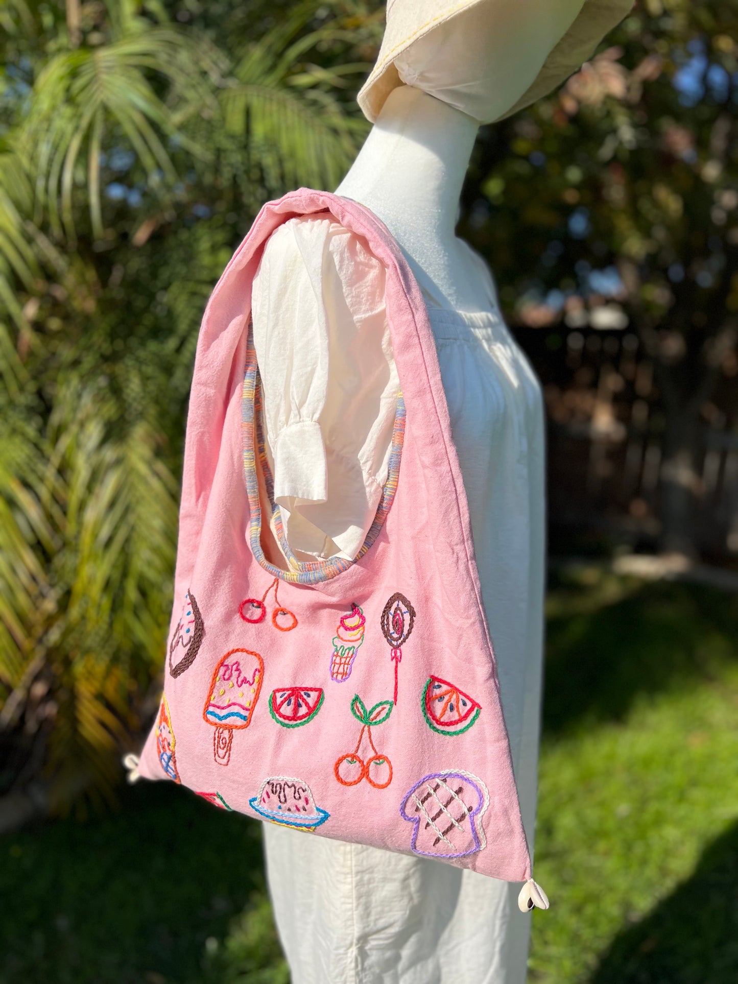 Handmade bag | Small Wristbag | Hand Stitching | Single shoulder bag | Bento bag