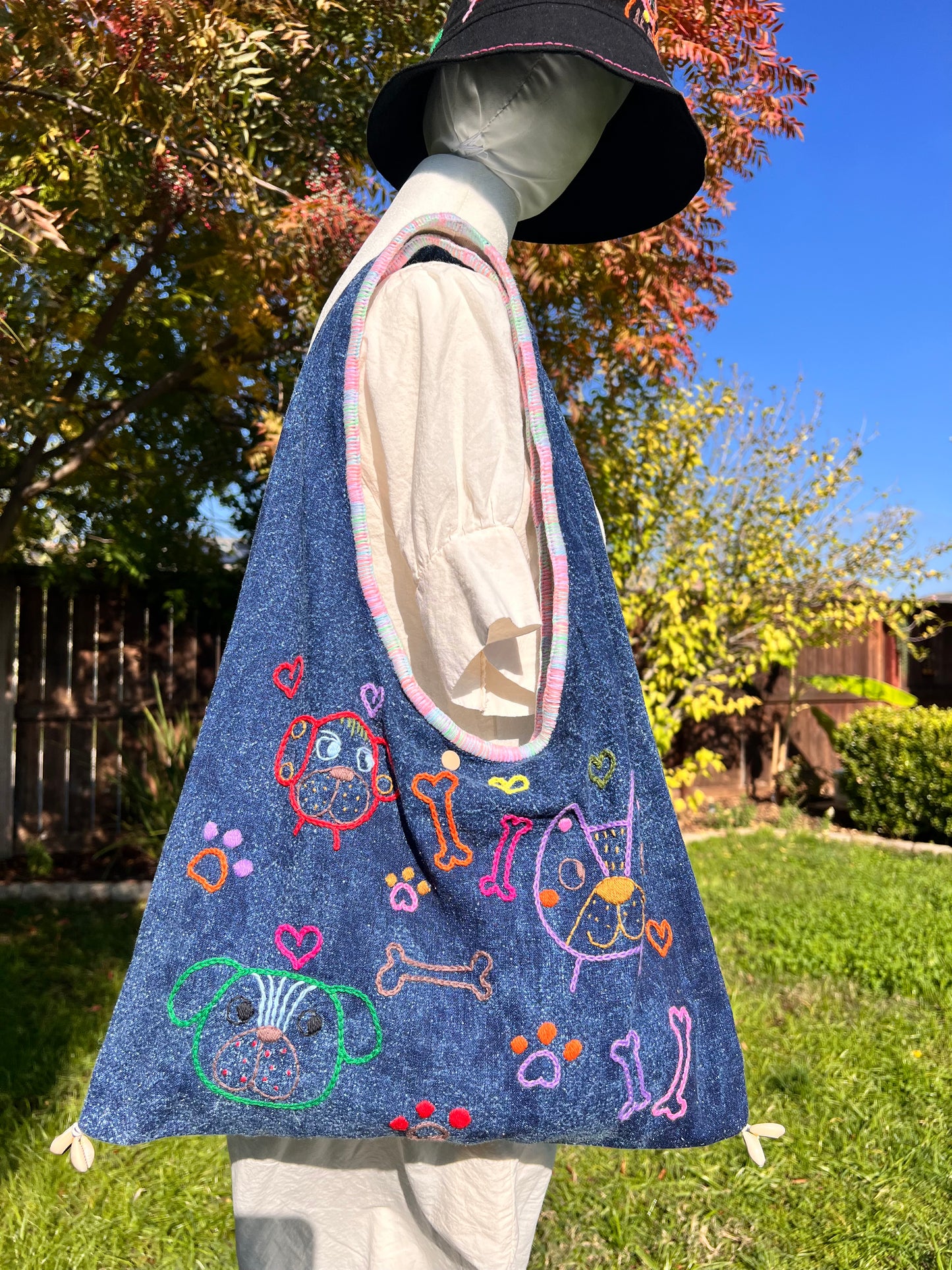 Handmade bag | Small Wristbag | Hand Stitching | Single shoulder bag | Bento bag