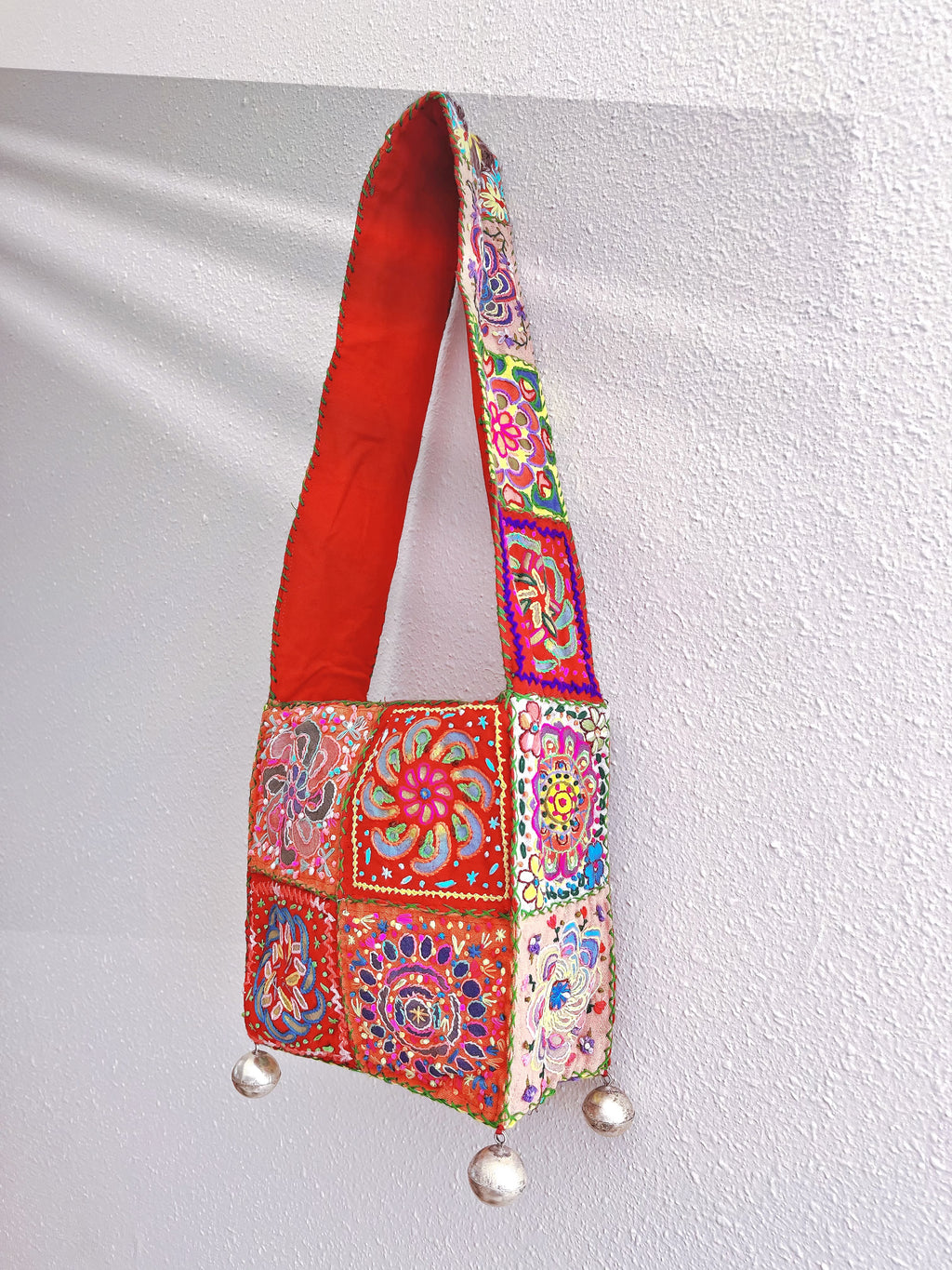 Handmade bag | Small Wristbag | Hand Stitching | Classic red