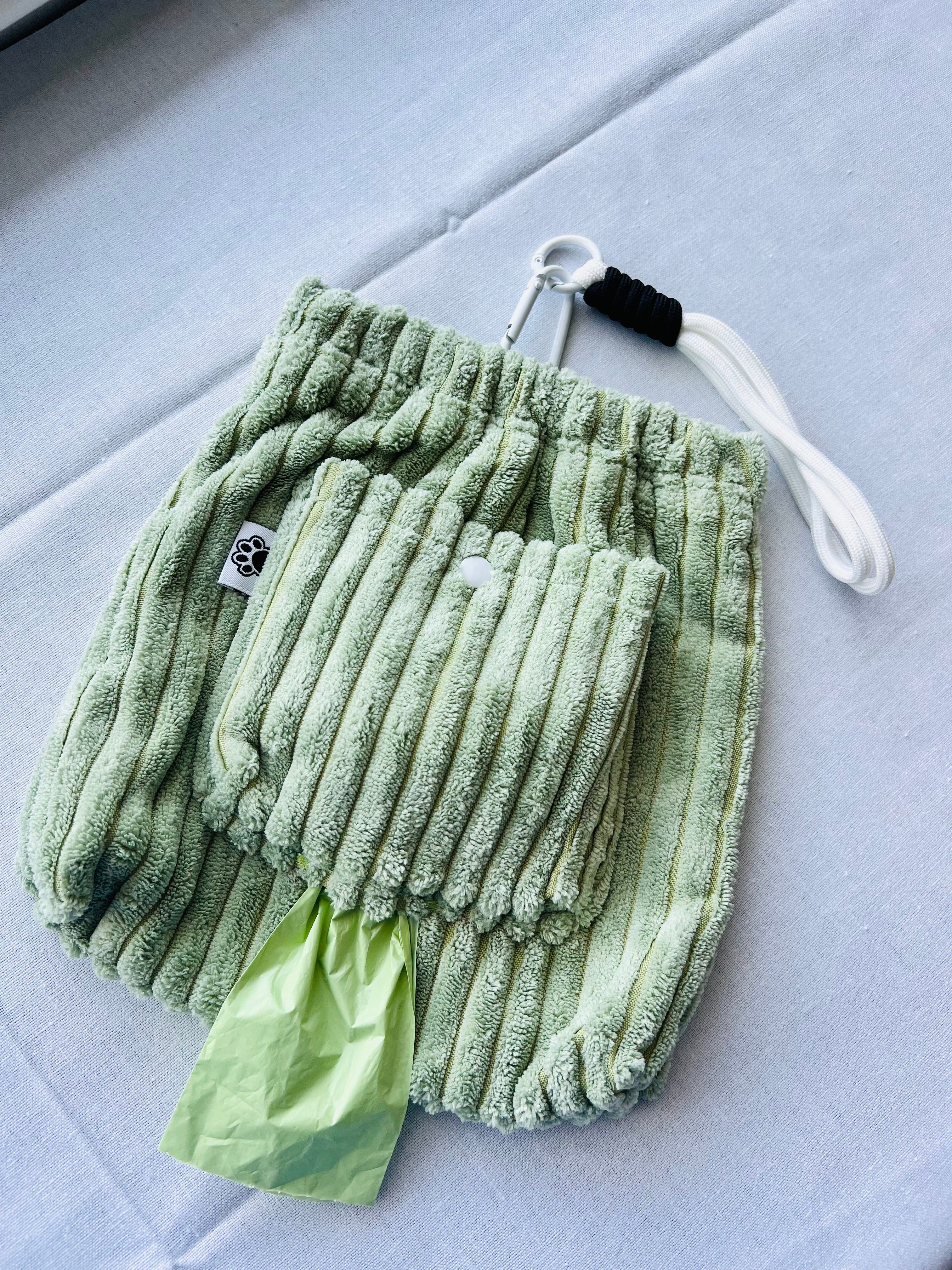 Handmade Poopbag - Magnetic snap closure